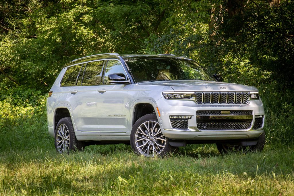 The 2022 Jeep Grand Cherokee Might Gain Inline-Six Power